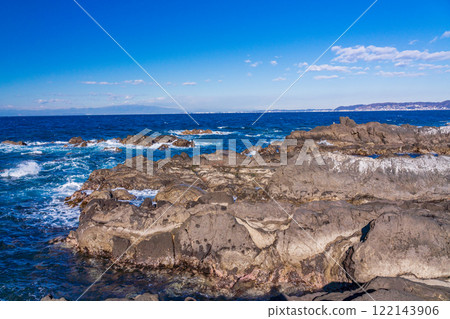 [Kanagawa Prefecture] The rocky coast of Araki Coast 122143906