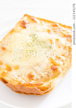 美味的鮪魚起司麵包 122145276