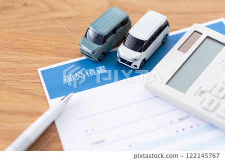 Quote, car and calculator 122145767