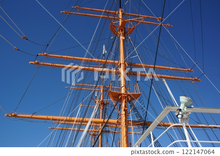 Mast of a sail boat Mast of a sail boat 122147064
