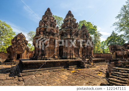 World Heritage Site: Banteay Srei Temple (Cambodia) 122147111