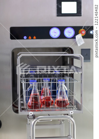 modern medical steam sterilizer for hospitals 122148482