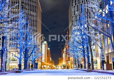 北海道札幌市舊北海道廳（紅磚政府大樓）前的冬季札幌北三條廣場（Akapla）的燈光 122152273