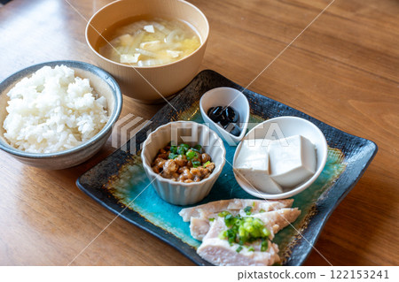 美味的日式早餐 122153241
