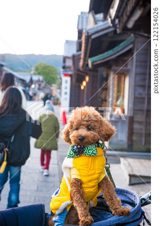Stroll through Okage Yokocho 122154026