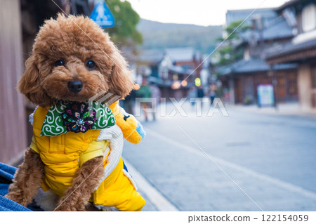Stroll through Okage Yokocho 122154059