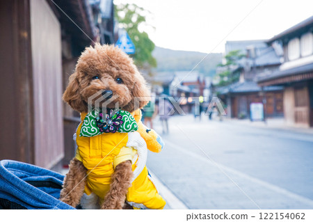Stroll through Okage Yokocho 122154062