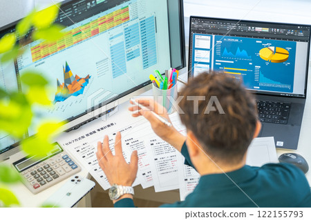 Male engineer business plan analysis graph businessman 1 person 122155793