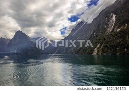 Fiordland National Park 122156153