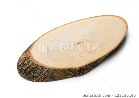 Beautifully crafted wood slice showcasing natural texture and grain perfect for rustic decor or artisan projects 122156196