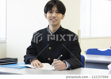 男學生要學習 122157089