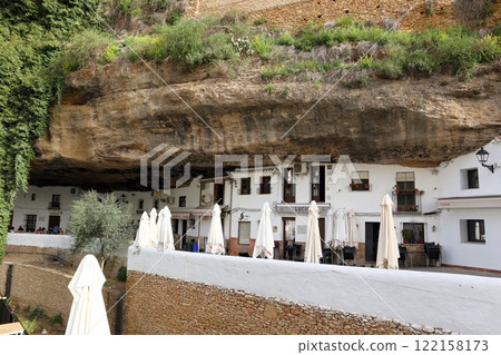 Setenil de las Bodegas, Andalusia, Spain 122158173