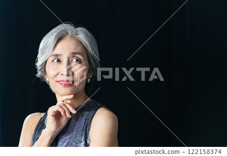 Senior women's portrait 122158374