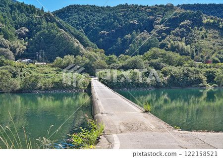 [Miri Submerged Bridge (Shimanto River)] Miri, Shimanto City, Kochi Prefecture 122158521