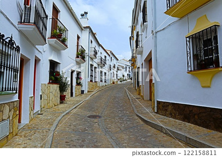 Zahara de la Sierra, Andalusia, Spain Zahara de la Sierra, Andalusia, Spain 122158811