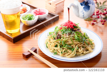 蔥鹽醬油口味炒麵(不浪費洋蔥的炒麵) 蔥鹽醬油口味炒麵(不浪費洋蔥的炒麵) 122161110