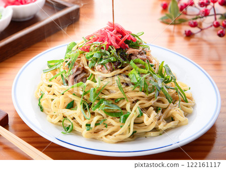蔥鹽醬油口味炒麵(不浪費洋蔥的炒麵) 蔥鹽醬油口味炒麵(不浪費洋蔥的炒麵) 122161117