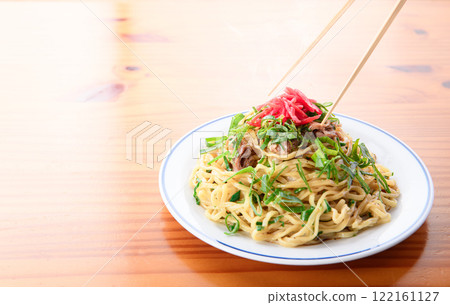 蔥鹽醬油口味炒麵(不浪費洋蔥的炒麵) 蔥鹽醬油口味炒麵(不浪費洋蔥的炒麵) 122161127