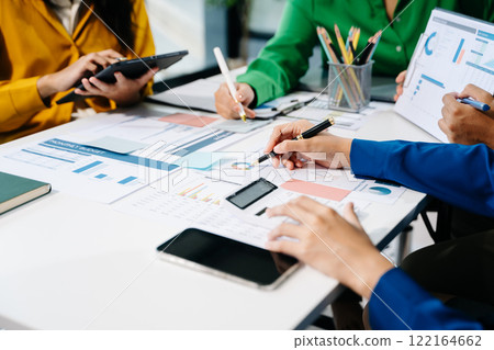 Business team meeting present.professional investor working with Finance managers task. Business team meeting present.professional investor working with Finance managers task. 122164662