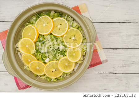 Onion and lemon hotpot Image of lemon hotpot 122165138