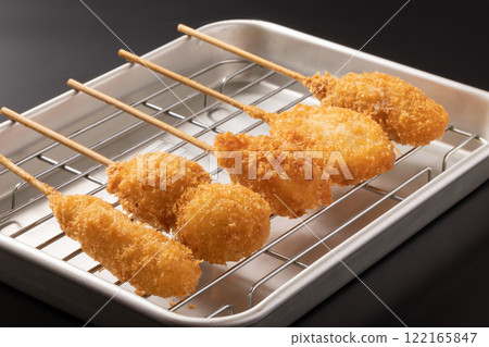 什錦炸串(釀茄子、蓮藕、馬鈴薯、鵪鶉蛋、豬腿肉) 什錦炸串(釀茄子、蓮藕、馬鈴薯、鵪鶉蛋、豬腿肉) 122165847