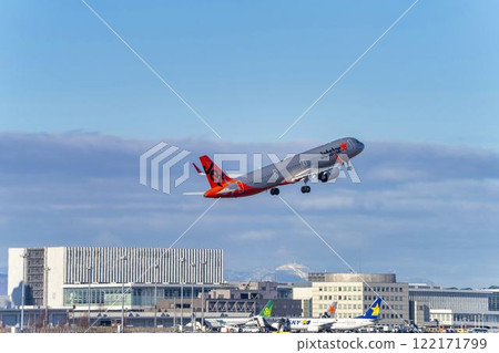 冬季新千歲機場飛機起飛北海道千歲市 122171799