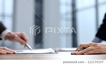 Contract discussion during the negotiation Contract discussion during the negotiation 122174147