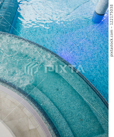 empty swimming pool view from the top empty swimming pool view from the top 122175038