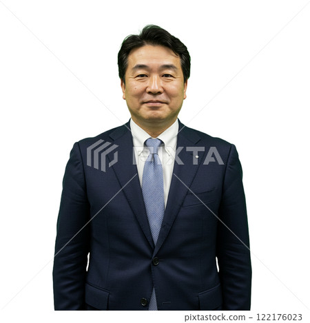 A male employee 122176023