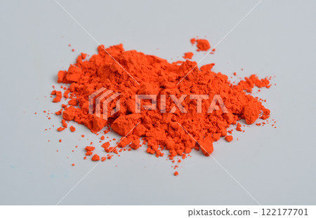 Lead II,IV oxide, also called red lead or minium, is the inorganic compound with the formula Pb3O4. Lead II,IV oxide, also called red lead or minium, is the inorganic compound with the formula Pb3O4. 122177701