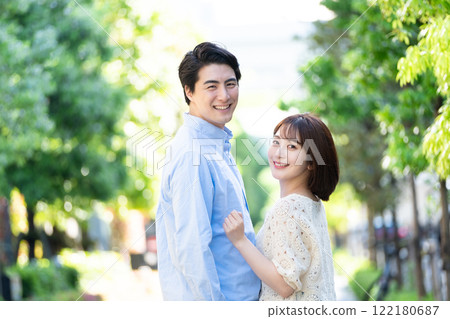 Couple new life image 122180687