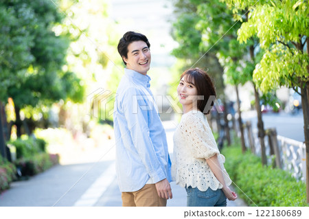 情侶新生活圖片 122180689