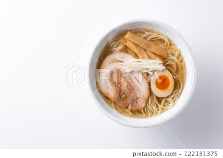 醬油拉麵 122181375