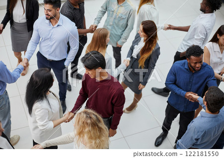 Successful group of business people at the office 122181550