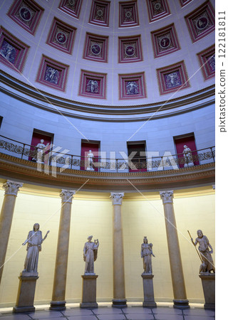 Interior of Altes Museum, Old Museum in Museum Island complex in historic center of Berlin, Germany 122181811