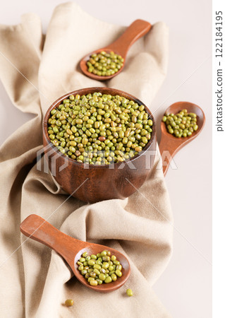 Protein-rich mung beans in a wooden bowl 122184195