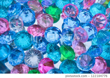 Sparkling acrylic ice cream 122184776