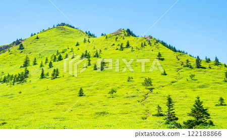 Summer climbing at Mt. Azuma and Mt. Nekodake (Mt. Azuma to Mt. Nekodake) Summer climbing at Mt. Azuma and Mt. Nekodake (Mt. Azuma to Mt. Nekodake) 122188866