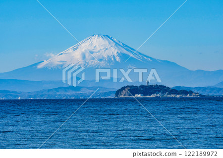 江之島和富士山 122189972