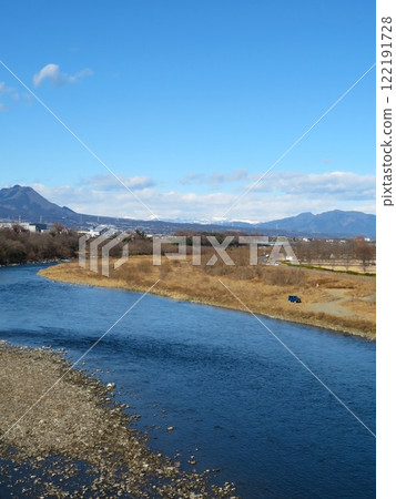 Winter Tone River 122191728