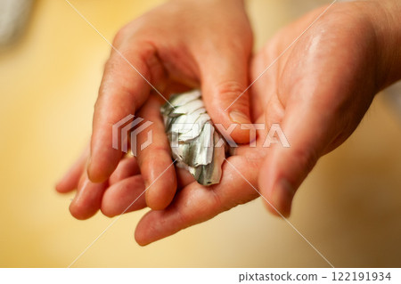 持有小田壽司 持有小田壽司 122191934