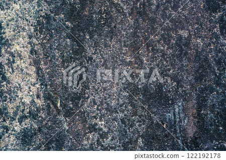 The surface of the stone is cracked. The surface of the stone is cracked. 122192178