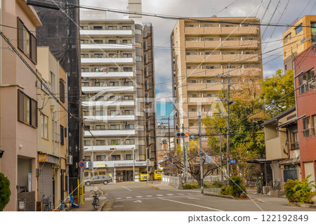 Horikawa, Kamigyo Ward, Kyoto City, streetscape around Abe no Seimei Shrine Horikawa, Kamigyo Ward, Kyoto City, streetscape around Abe no Seimei Shrine 122192849