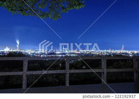 One of the 100 best night views: the night view of the Yokkaichi Petrochemical Complex from Tarusaka Park and Utsuyama Green Space 122192937
