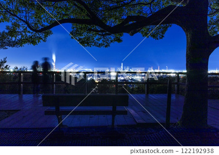 One of the 100 best night views: the night view of the Yokkaichi Petrochemical Complex from Tarusaka Park and Utsuyama Green Space 122192938
