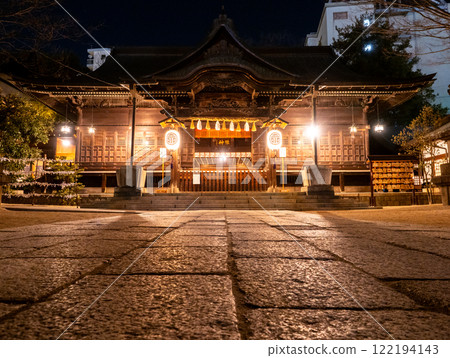 夜晚的四柱神社 夜晚的四柱神社 122194143