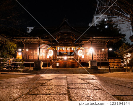 夜晚的四柱神社 122194144