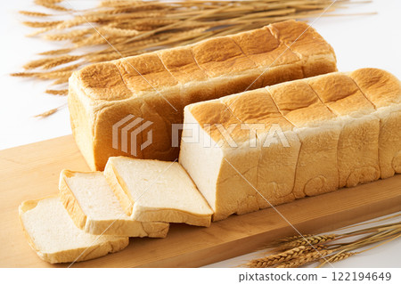 Cut bread Cut bread 122194649