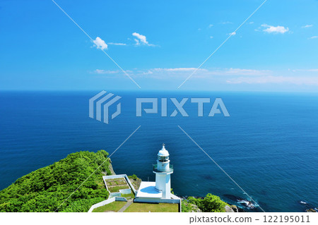 Hokkaido Blue Sky and Cape Chikyu in the Sea 122195011