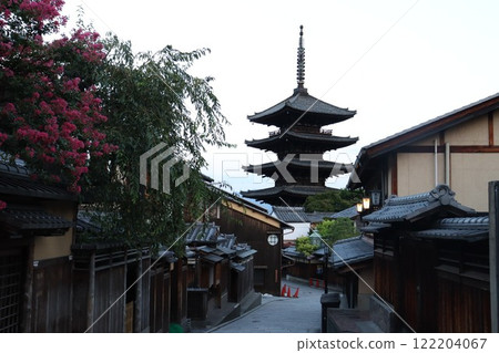 五層塔和天空 五層塔和天空 122204067